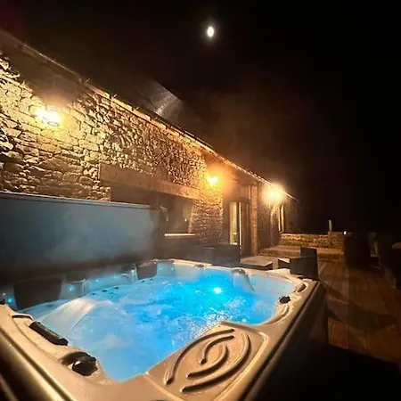Maison Avec Jacuzzi Hotel