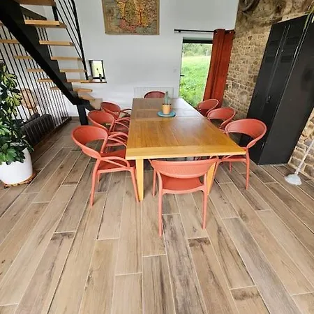 Maison Avec Jacuzzi * La Chaise-Beaudouin