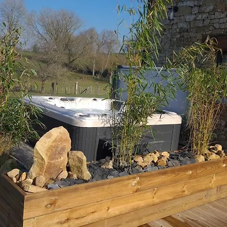 Hotel Maison Avec Jacuzzi *